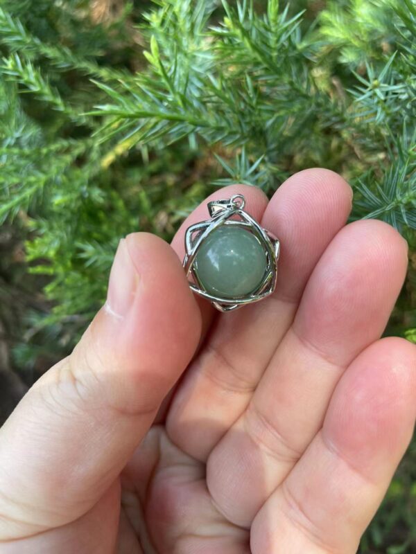 Feng Shui Crystal Ball Placement