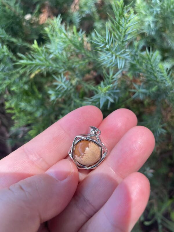 Round Crystal Ball for Healing