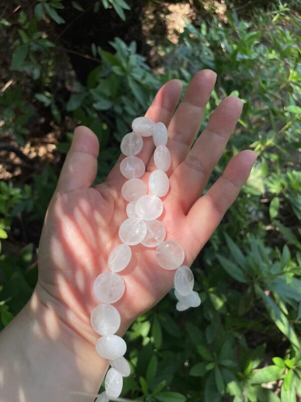 Quartz spacer bead