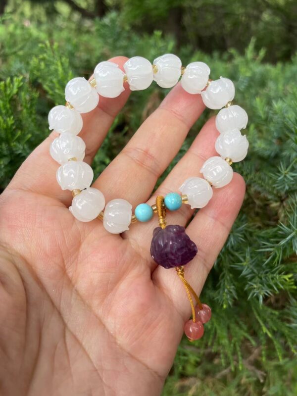 Glaze Lotus Beaded