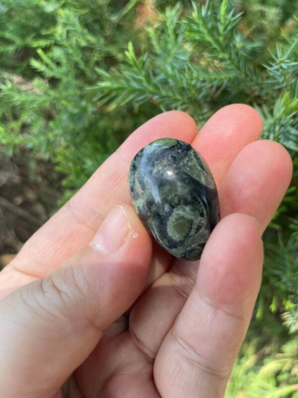 Gemstone eggs