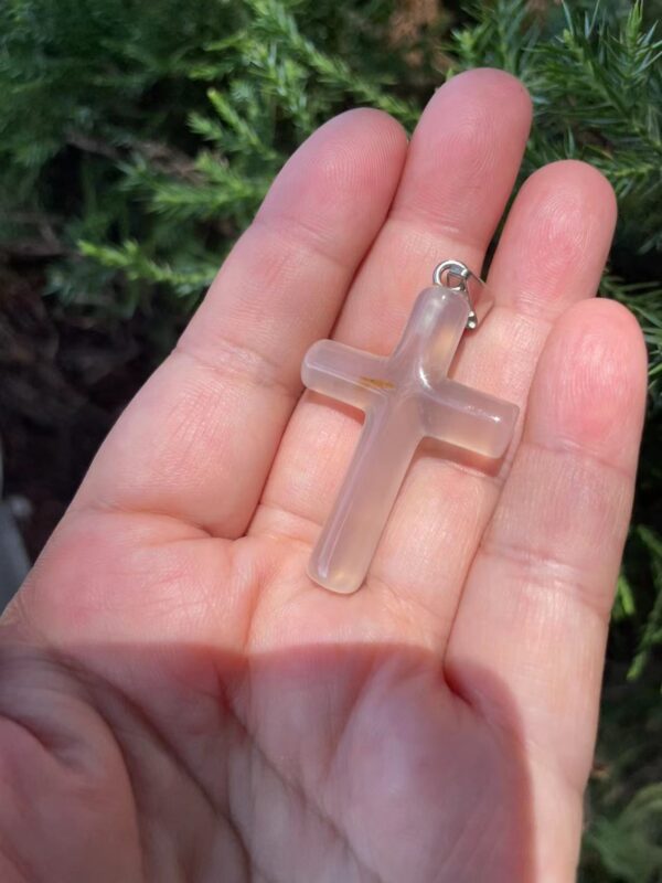 Best crystal cross pendant for healing