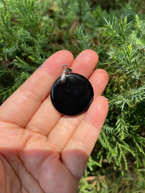 Boho round crystal pendant