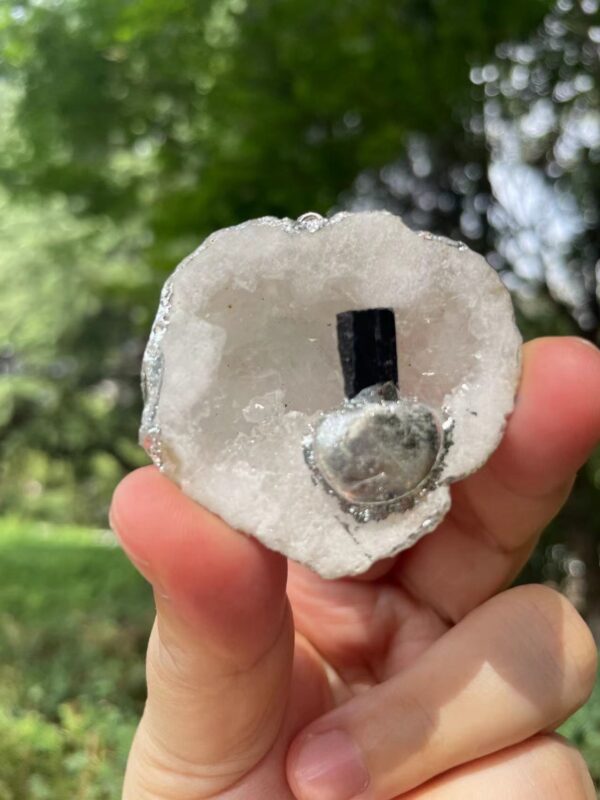 geo crystal pendants silver