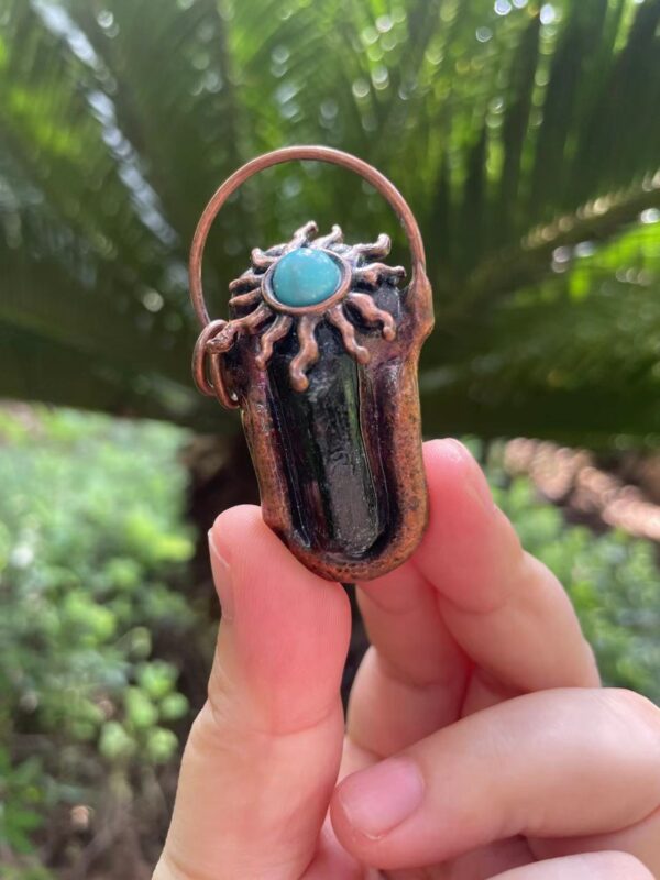 ,Antique Copper Plated Loop Healing Jet Stone Charms Pendant